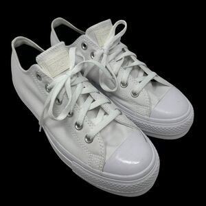 Converse You Unisex White Cushioning Lace Up Canvas Sneakers Size M 7 W 9